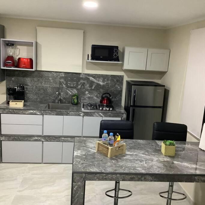 Cozy 1-Bedroom Apartment Minutes Away Drive To Mangel Halto Beach Savaneta Luaran gambar